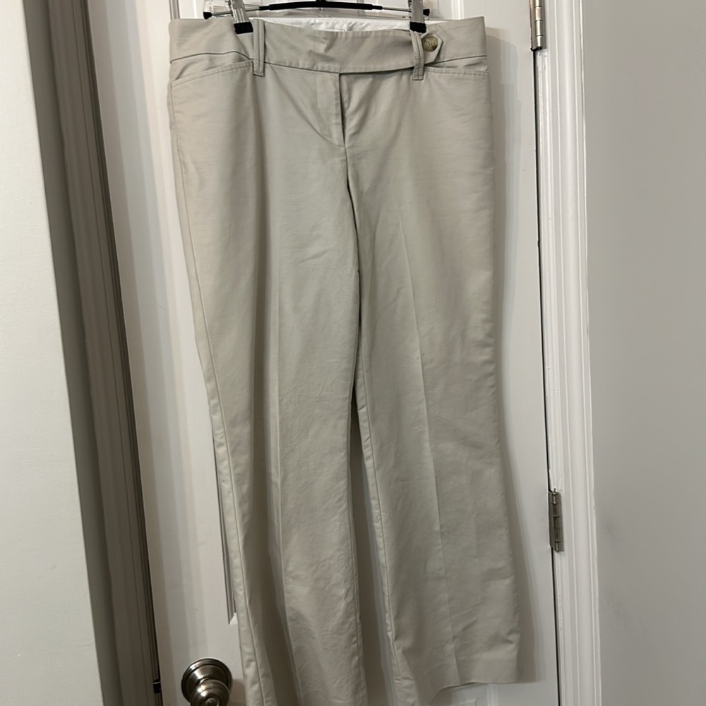 Loft light khaki pant Marissa cut 10P excellent condition